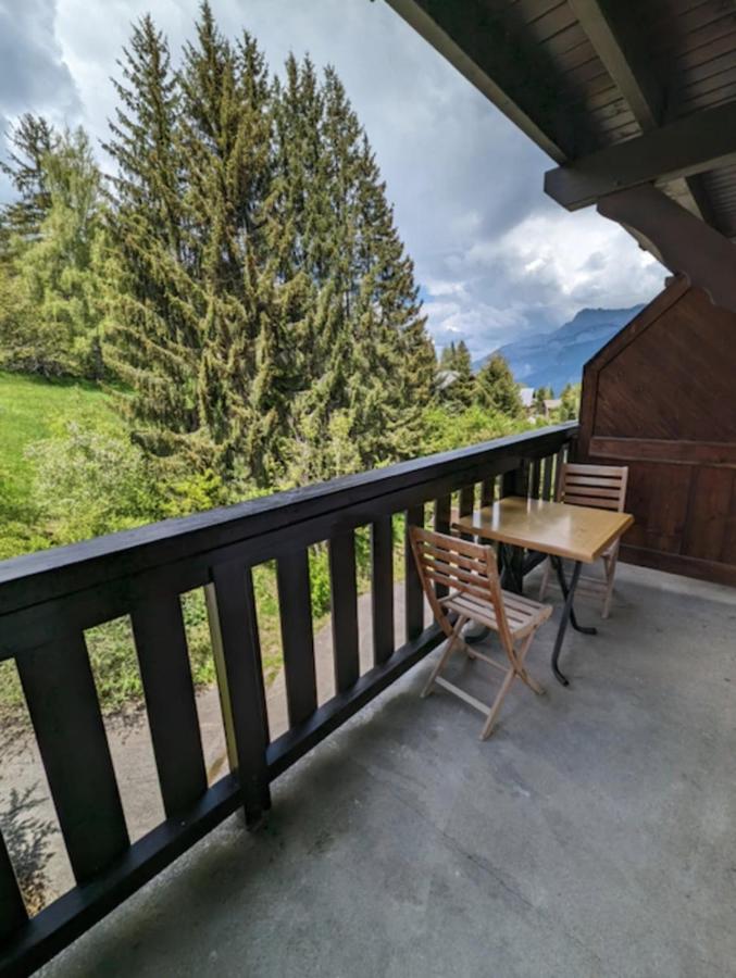 Beautiful Apt With Balcony At Combloux ! Kültér fotó